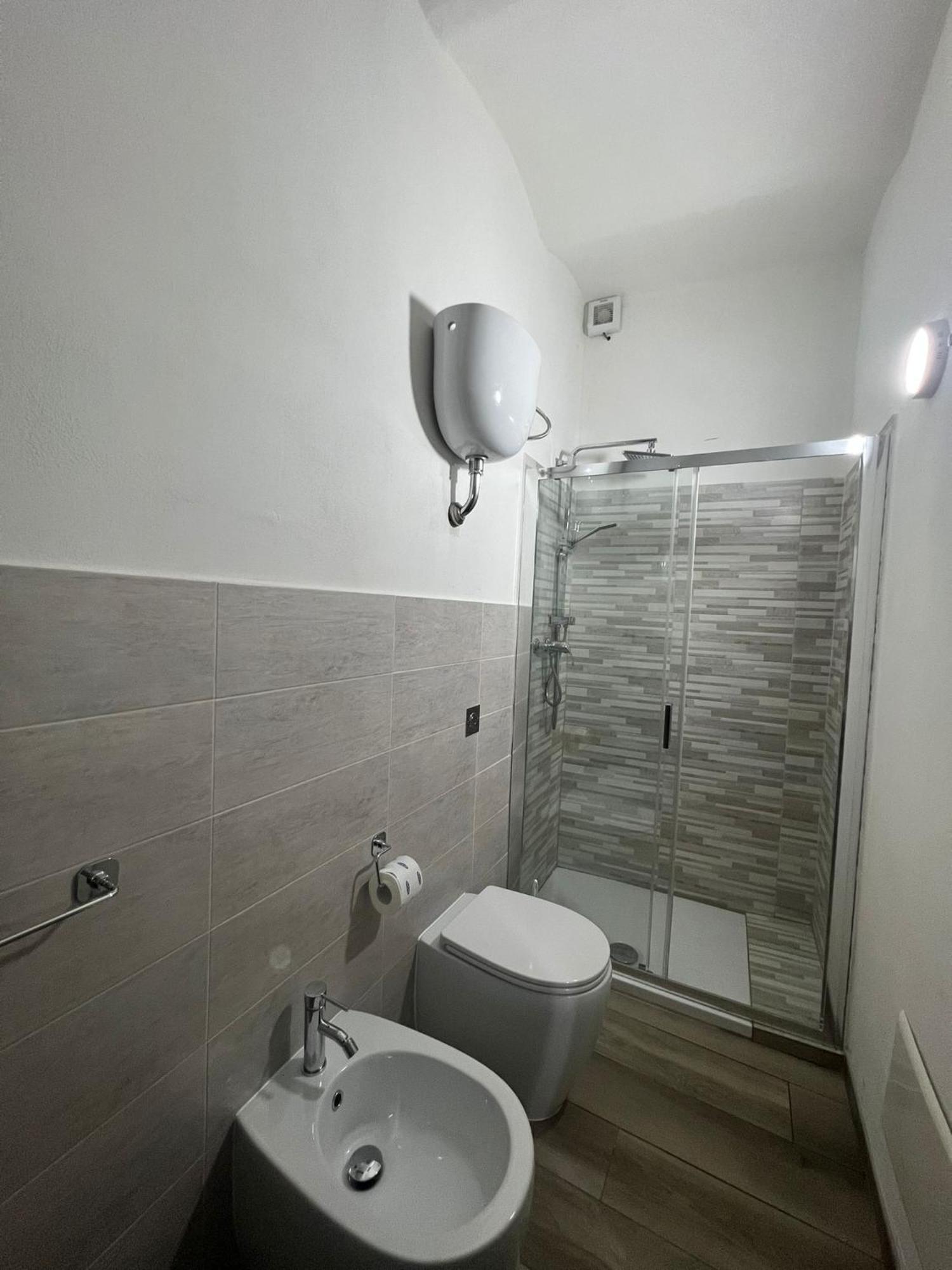 B&B Vittorio Emanuele Ciro Marina Luaran gambar