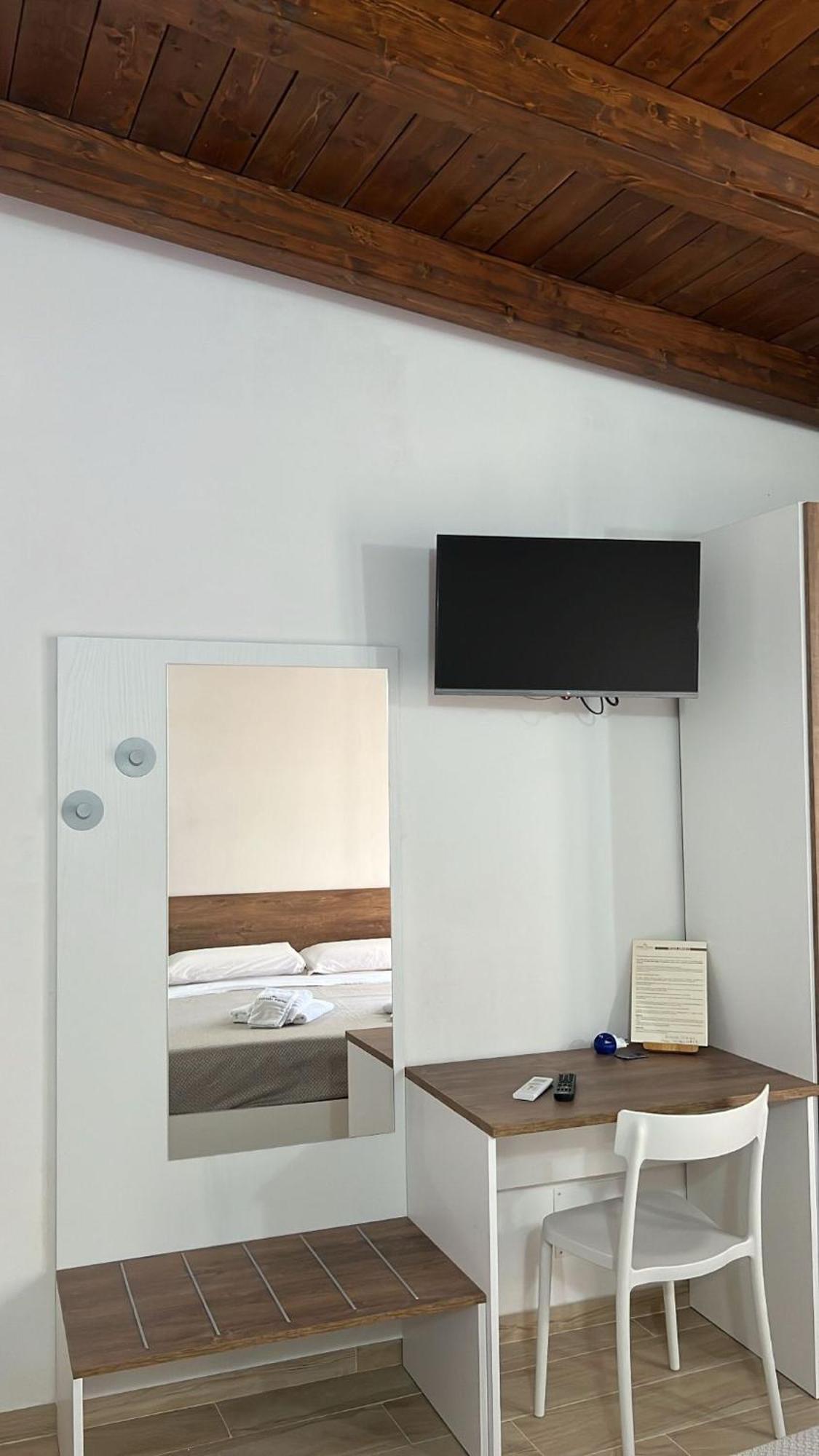 B&B Vittorio Emanuele Ciro Marina Luaran gambar