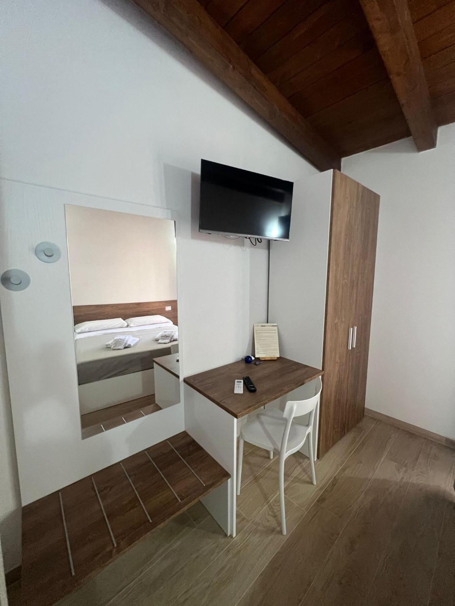 B&B Vittorio Emanuele Ciro Marina Luaran gambar